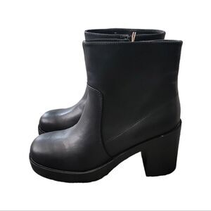 MIA Black Faux Leather Ankle Platform Boots Size 8.5M NWT